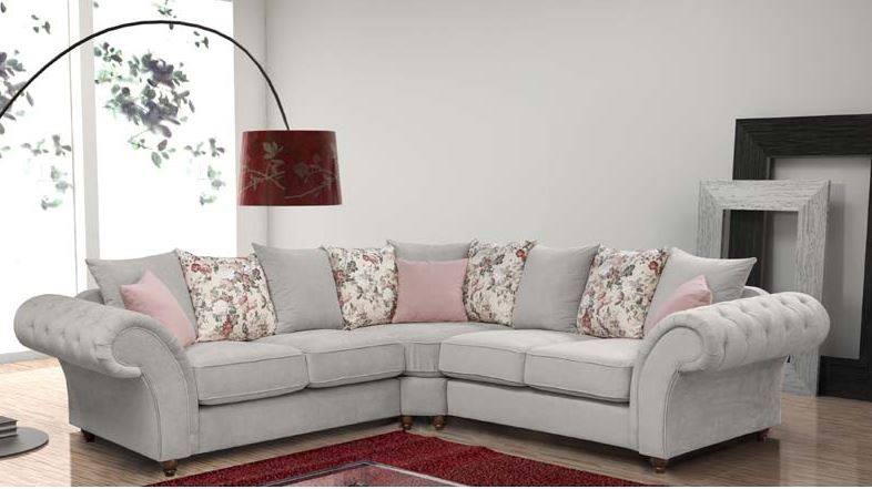 Suite Designs suites corners chairs mansifeld 01