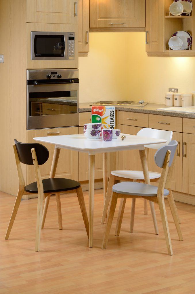 JULIAN KITCHEN 01